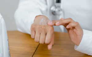 Najbolja krema za ekcem - Preporuke.hr